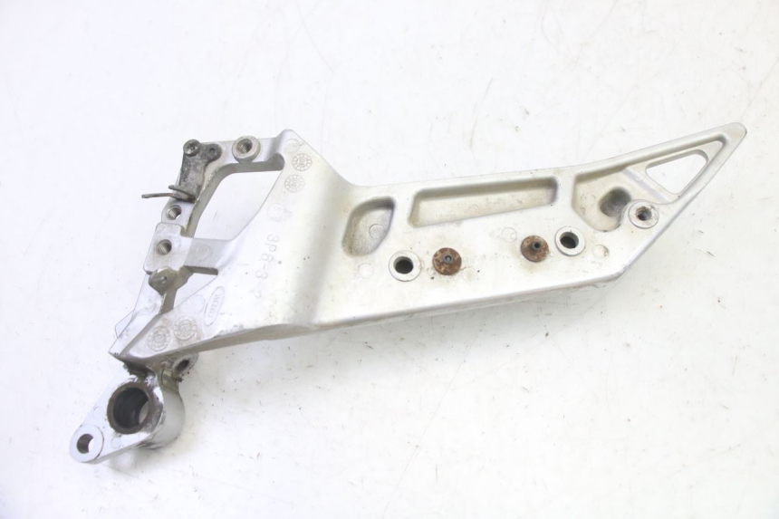 photo de PLACA DE APOYO DELANTERO DERECHO YAMAHA FJR ABS 1300 (2006 - 2012) - Vista general del producto