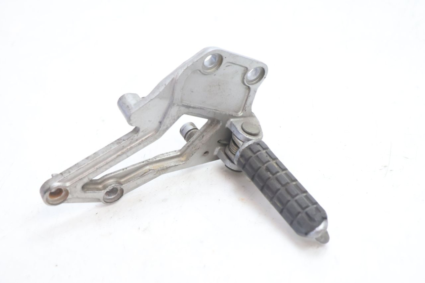 photo de SOPORTE ESTRIBERA DELANTERA DERECHA KAWASAKI GPX F ZX750F 750 (1986 - 1990) - Vista principal