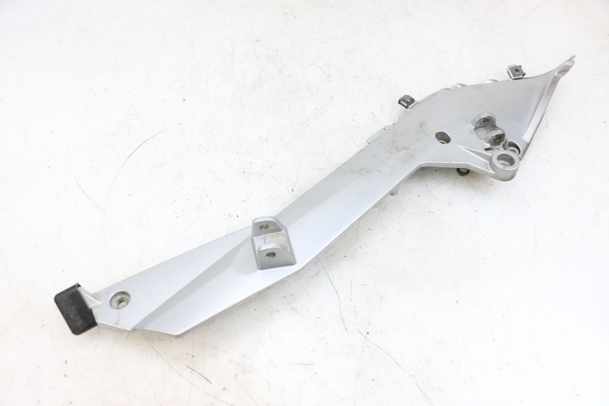 photo de SOPORTE ESTRIBERA DELANTERA DERECHA BMW R RT ABS 1200 (2010 - 2014) - Primer plano técnico