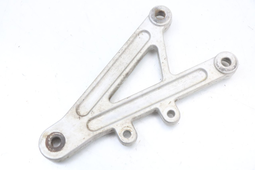 photo de SOPORTE ESTRIBERA DELANTERA DERECHA APRILIA RS 50 (2006 - 2010) - Zoom estado de uso