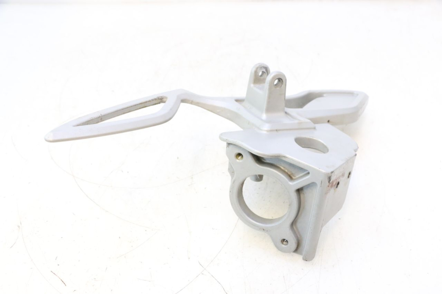 photo de SOPORTE ESTRIBERA DELANTERA DERECHA CAN-AM SPYDER RS 1000 (2008 - 2012) - Otra vista del artículo