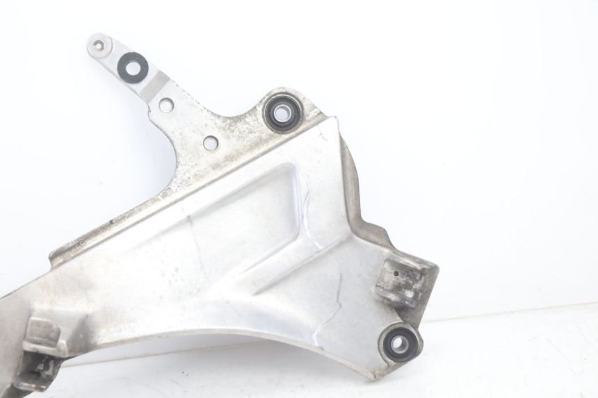 photo de SOPORTE ESTRIBERA DELANTERA DERECHA HONDA ST PAN EUROPEAN 1100 (1990 - 2002) - Zoom estado de uso