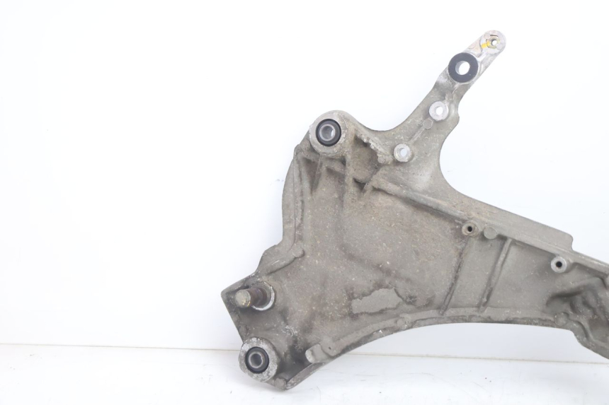 photo de SOPORTE ESTRIBERA DELANTERA DERECHA HONDA ST PAN EUROPEAN 1100 (1990 - 2002) - Vista general del producto