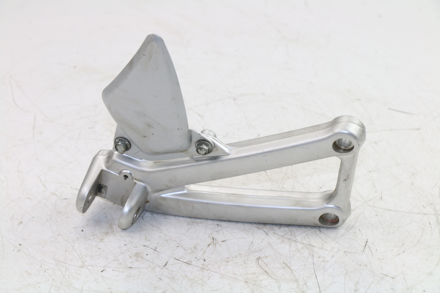 photo de SOPORTE ESTRIBERA DELANTERA DERECHA DUCATI ST3 992 (2006 - 2008) - Vista principal