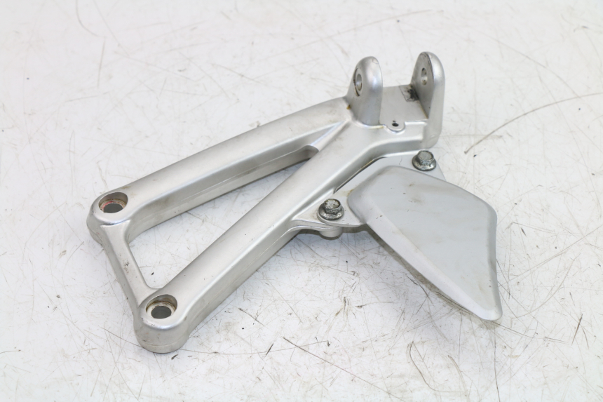 photo de SOPORTE ESTRIBERA DELANTERA DERECHA DUCATI ST3 992 (2006 - 2008) - Otra perspectiva