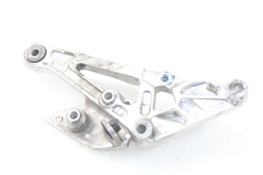 photo de SOPORTE ESTRIBERA DELANTERA DERECHA YAMAHA XJ600 XJ DIVERSION 600 (1992 - 1997) - Zoom estado de uso