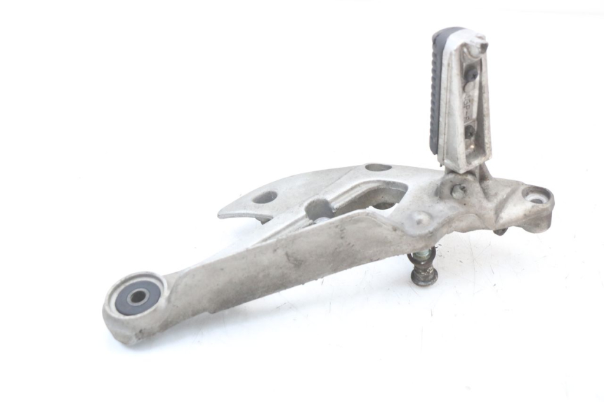 photo de SOPORTE ESTRIBERA DELANTERA DERECHA YAMAHA XJ600 XJ DIVERSION 600 (1992 - 1997) - Otra perspectiva