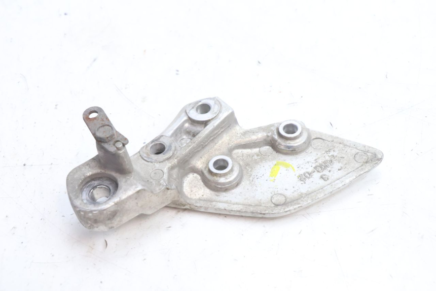 photo de SOPORTE ESTRIBERA DELANTERA DERECHA YAMAHA XJR 1300 (1998 - 2002) - Zoom estado de uso
