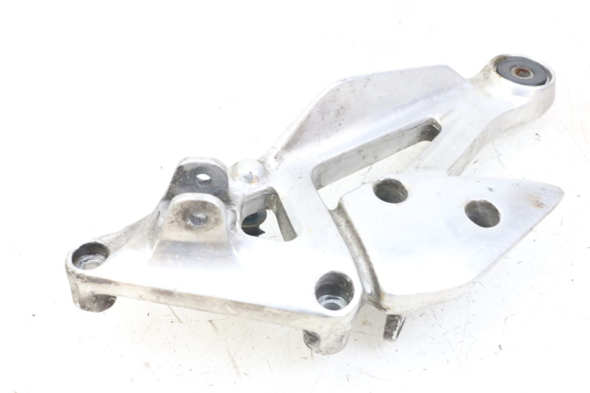 photo de SOPORTE ESTRIBERA DELANTERA DERECHA YAMAHA XJS DIVERSION 600 (1997 - 1999) - Vista general del producto
