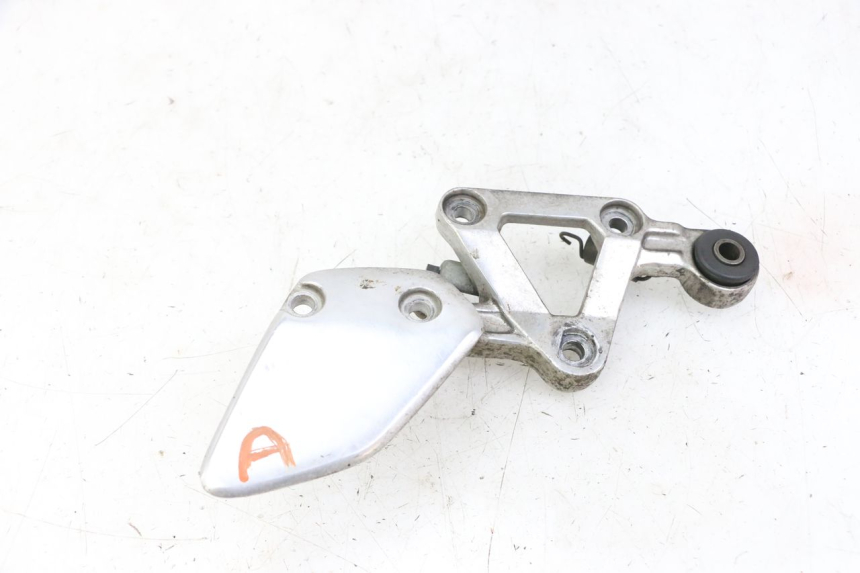 photo de PLATINA APOYA PIE DELANTERO DERECHO YAMAHA FZS FAZER 600 (2001 - 2003) - Vista principal