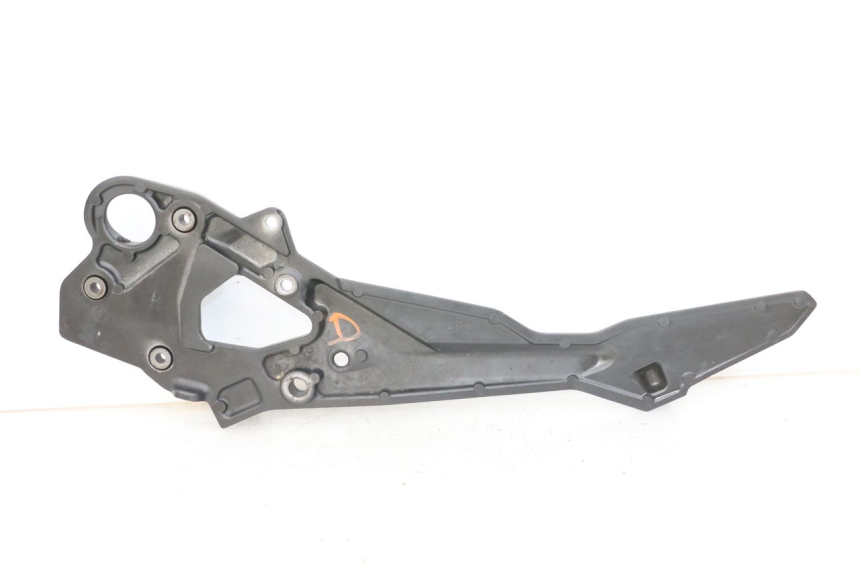 photo de SOPORTE ESTRIBERA DELANTERA DERECHA YAMAHA XJ6 ABS 600 (2008 - 2016) - Primer plano técnico