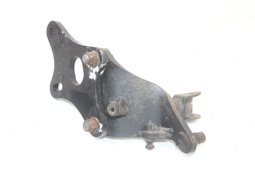 photo de SOPORTE ESTRIBERA DELANTERA DERECHA YAMAHA XVS DRAG STAR DRAGSTAR 650 (1997 - 2007) - Primer plano técnico