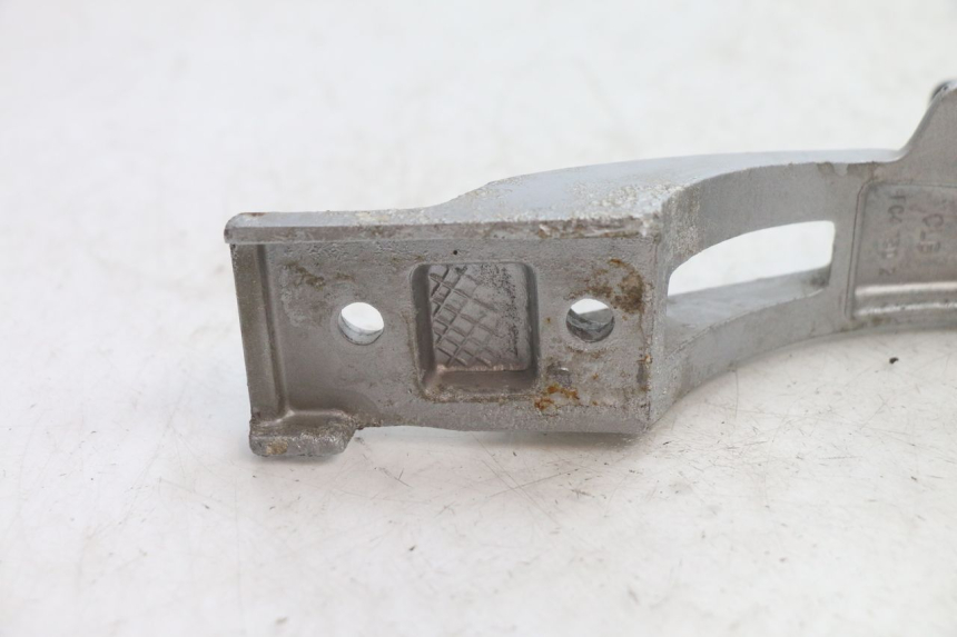 photo de SOPORTE ESTRIBERA DELANTERA IZQUIERDA PEUGEOT 103 SPX CLIP 50 (1989 - 1992) - Vista general del producto