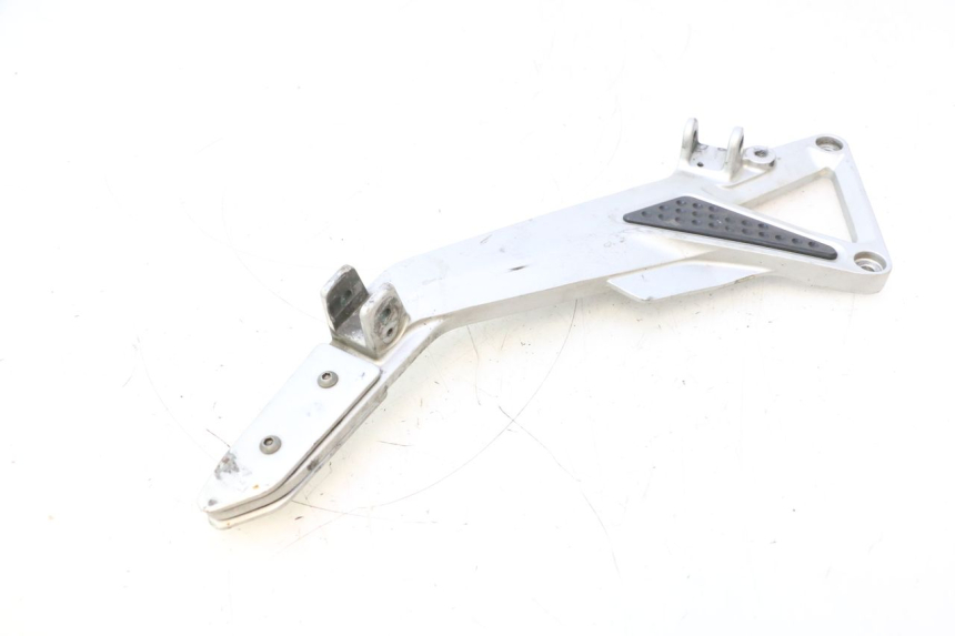 photo de SOPORTE ESTRIBERA DELANTERA IZQUIERDA HONDA CB F HORNET 600 (2005 - 2006) - Otra perspectiva