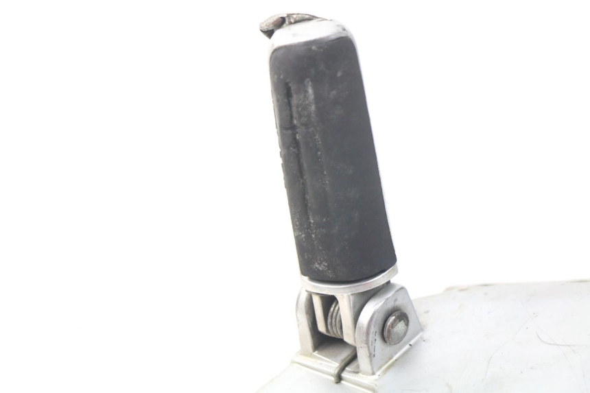 photo de PLATINA DE APOYO DELANTERO IZQUIERDO YAMAHA FJR ABS 1300 (2006 - 2012) - Detalle de la pieza