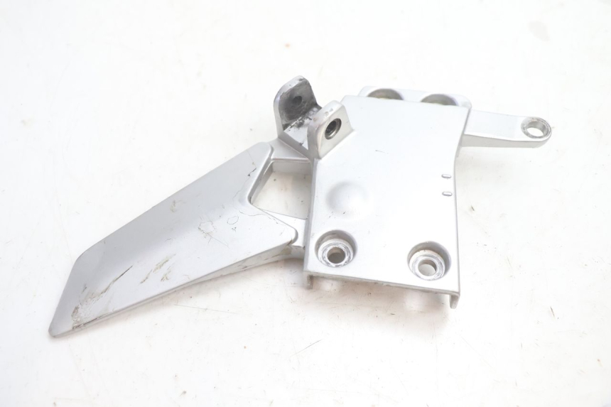 photo de SOPORTE ESTRIBERA DELANTERA IZQUIERDA YAMAHA FJR 1300 (2001 - 2005) - Zoom estado de uso