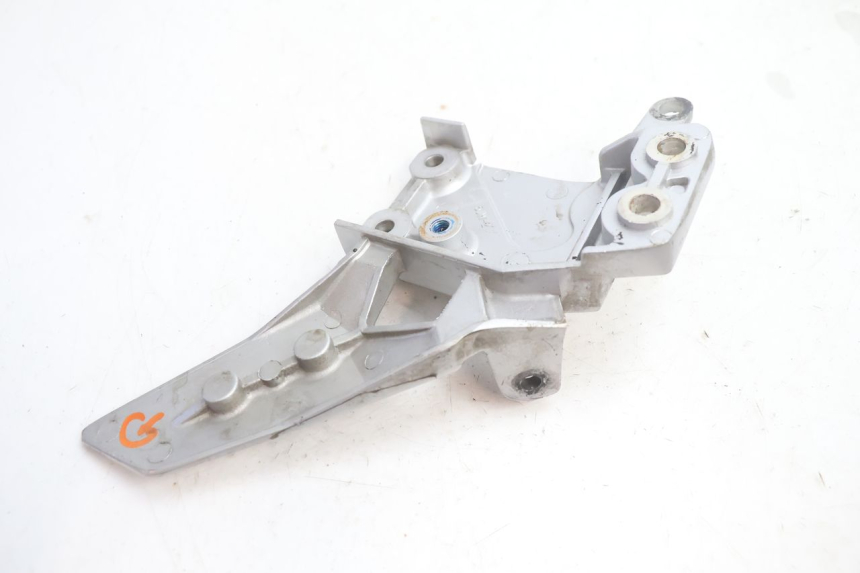 photo de SOPORTE ESTRIBERA DELANTERA IZQUIERDA YAMAHA FJR 1300 (2001 - 2005) - Otra perspectiva