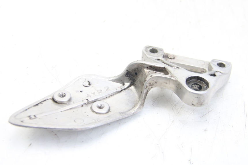 photo de PLATINA DE APOYO DELANTERO IZQUIERDO YAMAHA FZS FAZER 600 (2001 - 2003) - Otra perspectiva