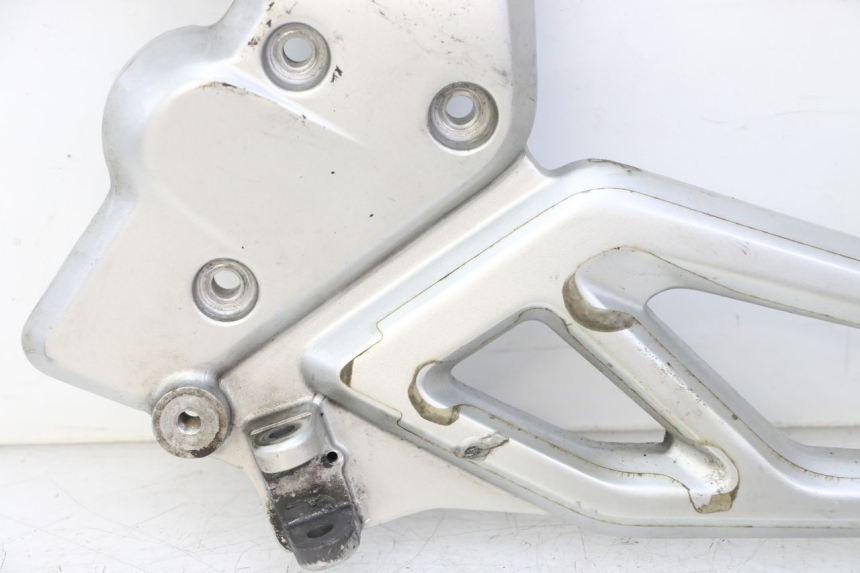 photo de SOPORTE ESTRIBERA DELANTERA IZQUIERDA BMW G310 R 310 (2016 - 2020) - Recambio usado revisado