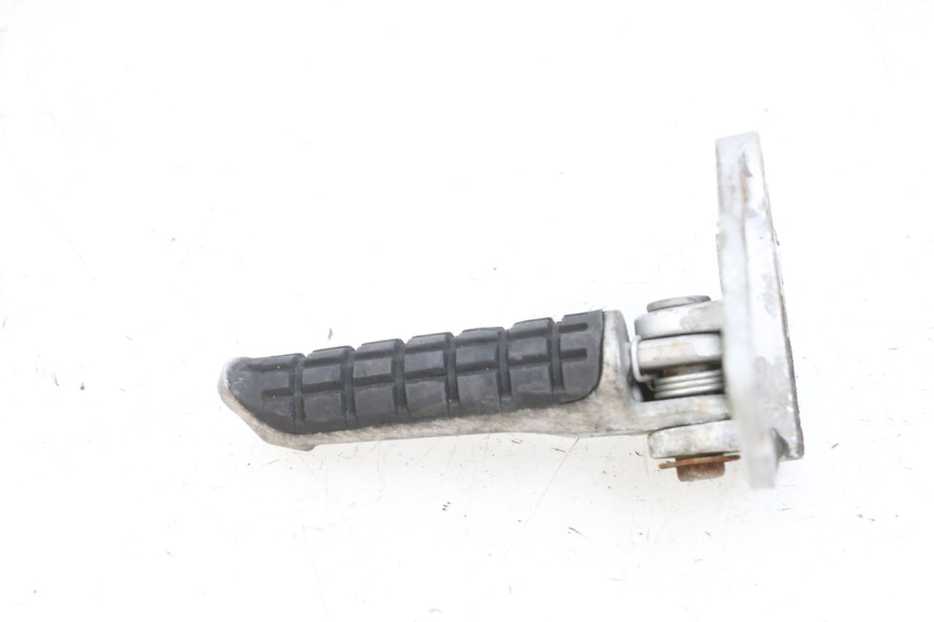 photo de PLATINA DE REPOSAPIÉS DELANTERO IZQUIERDO KAWASAKI GPX R WARBIRD 600 (1988 - 1993) - Vista general del producto