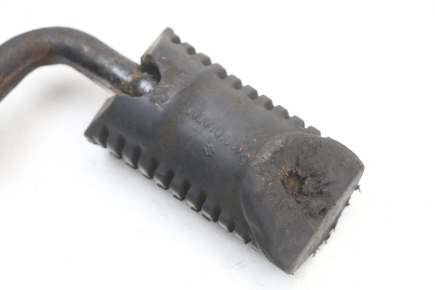 photo de SOPORTE ESTRIBERA DELANTERA IZQUIERDA SUZUKI GSX E 250 (1982 - 1983) - Detalles de los puntos de fijación