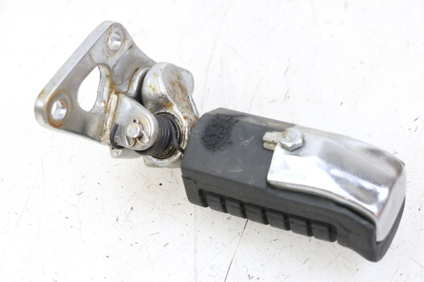 photo de SOPORTE ESTRIBERA DELANTERA IZQUIERDA REGAL RAPTOR RAXTER 2 125 (2007 - 2015) - Detalle de la pieza