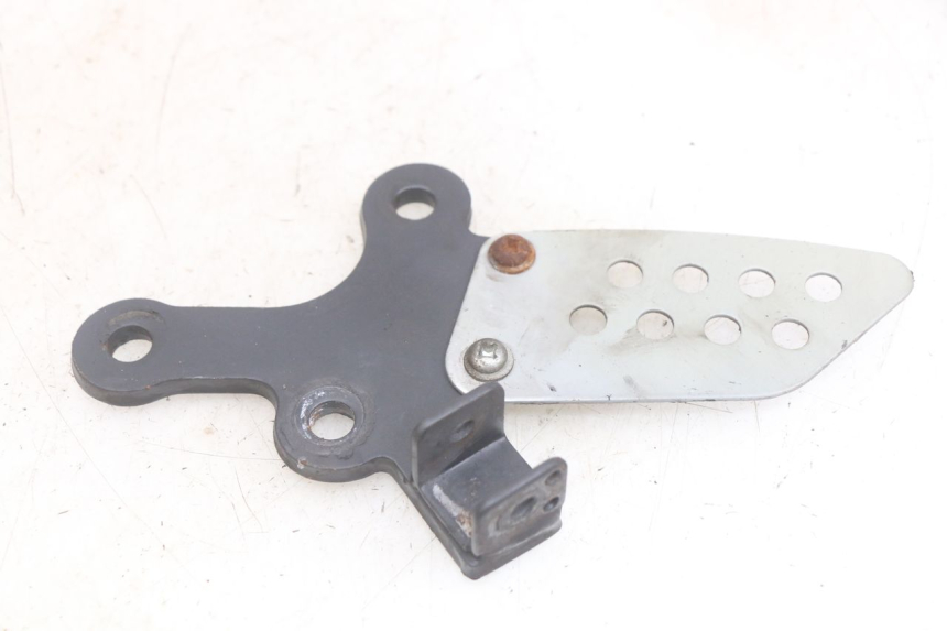 photo de PLACA DE APOYO DELANTERA IZQUIERDA YAMASAKI ROADSTER 50 (2013 - 2018) - Vista principal