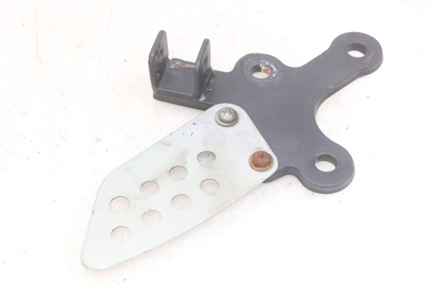 photo de PLACA DE APOYO DELANTERA IZQUIERDA YAMASAKI ROADSTER 50 (2013 - 2018) - Zoom estado de uso