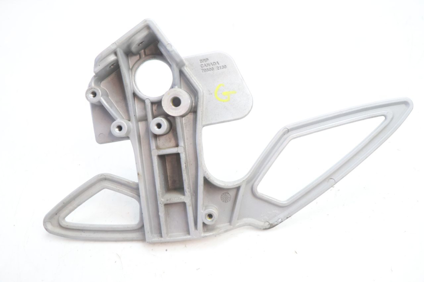 photo de SOPORTE ESTRIBERA DELANTERA IZQUIERDA CAN-AM SPYDER RS 1000 (2008 - 2012) - Estado de la superficie y material