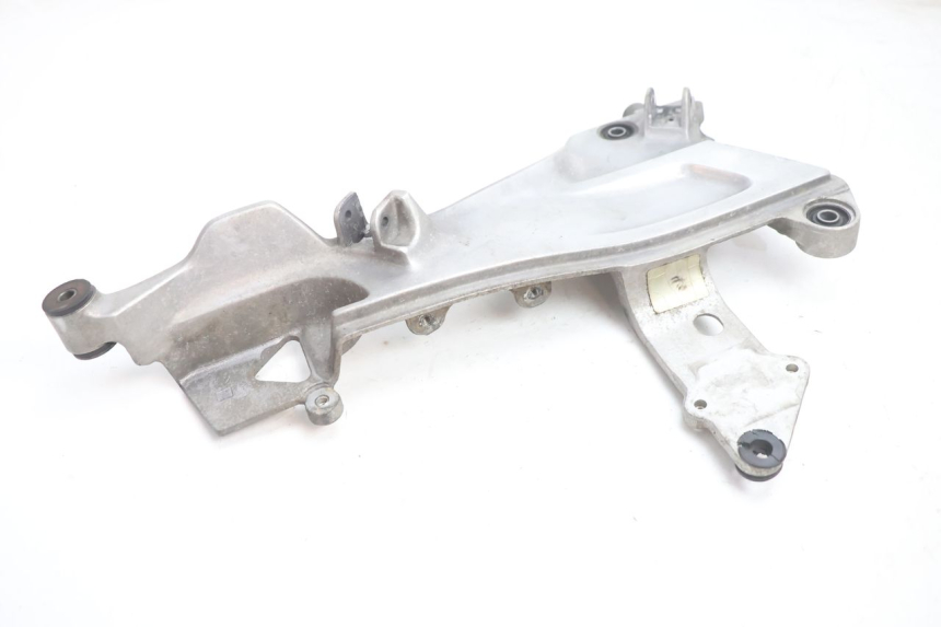 photo de SOPORTE ESTRIBERA DELANTERA IZQUIERDA HONDA ST PAN EUROPEAN 1100 (1990 - 2002) - Primer plano técnico