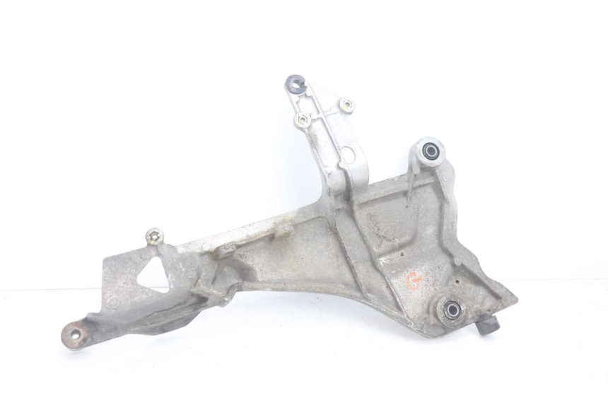photo de SOPORTE ESTRIBERA DELANTERA IZQUIERDA HONDA ST PAN EUROPEAN 1100 (1990 - 2002) - Vista general del producto