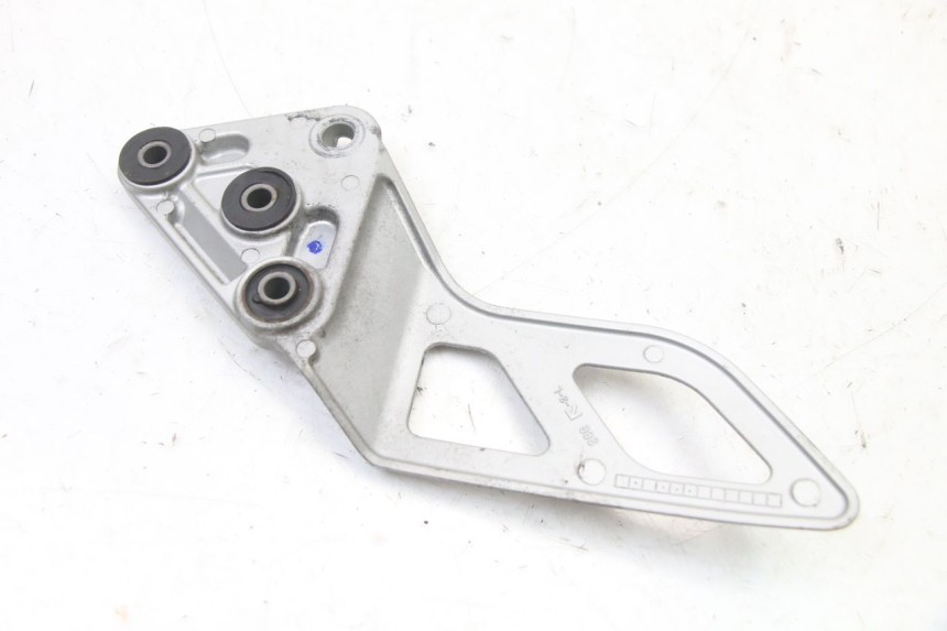 photo de SOPORTE ESTRIBERA DELANTERA IZQUIERDA SUZUKI GSX F GSXF 650 (2007 - 2015) - Estado de la superficie y material