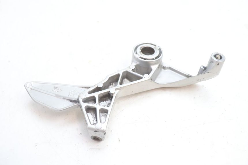 photo de PLATINA APOYA PIE DELANTERO IZQUIERDO HONDA VFR FI RC46 800 (1998 - 2001) - Estado de la superficie y material