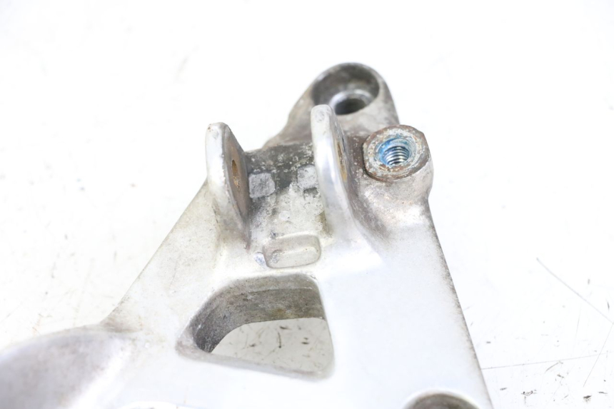 photo de SOPORTE ESTRIBERA DELANTERA IZQUIERDA YAMAHA XJN DIVERSION 600 (2000 - 2003) - Recambio usado revisado