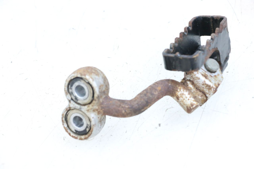 photo de Platina del reposapiés delantero izquierdo HYOSUNG XRX 125 (2000 - 2008) - Otra perspectiva