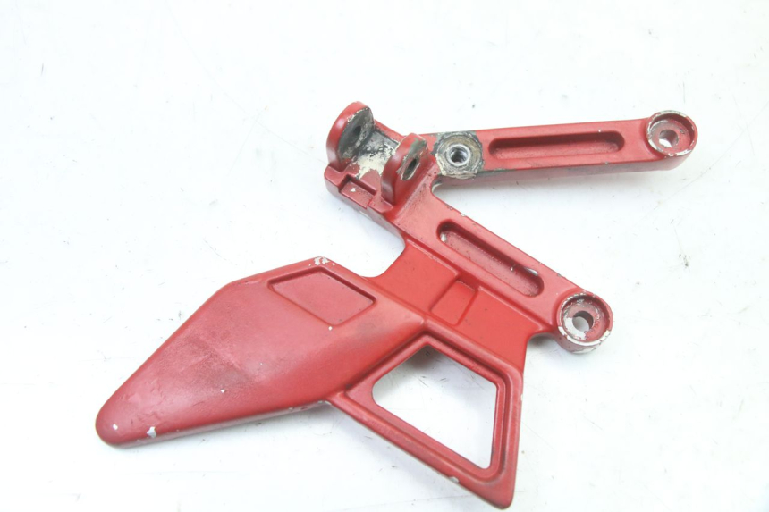 photo de SOPORTE ESTRIBERA DELANTERA IZQUIERDA YAMAHA TZR 50 (2008 - 2016) - Otra perspectiva