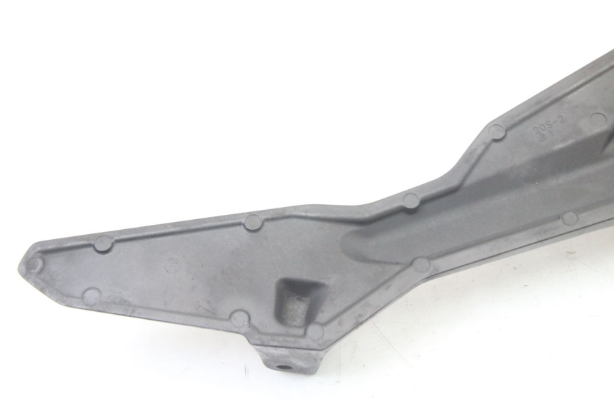 photo de SOPORTE ESTRIBERA DELANTERA IZQUIERDA YAMAHA XJ6 600 (2008 - 2016) - Detalles de los puntos de fijación