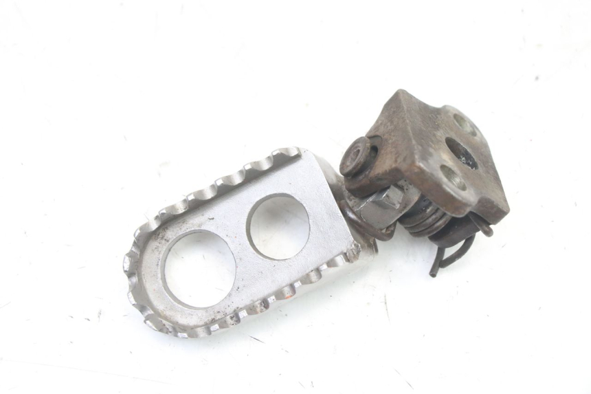 photo de SOPORTE ESTRIBERA DELANTERA IZQUIERDA YAMAHA YZ 125 (2006 - 2016) - Vista principal