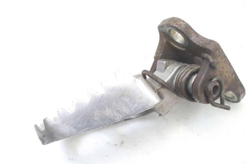 photo de SOPORTE ESTRIBERA DELANTERA IZQUIERDA YAMAHA YZ 125 (2006 - 2016) - Zoom estado de uso