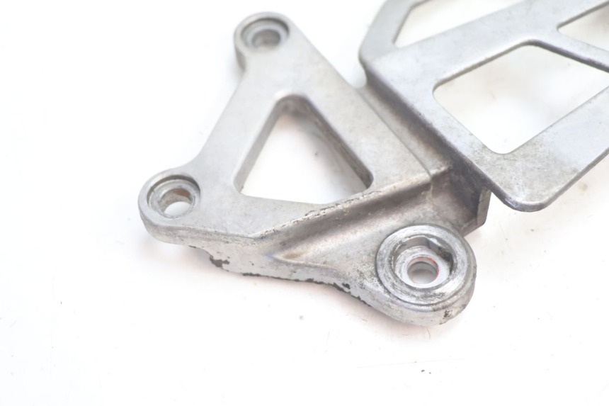 photo de SOPORTE ESTRIBERA DELANTERA IZQUIERDA KAWASAKI ZX-6R ZX6R 600 (1995 - 1997) - Detalle de la pieza