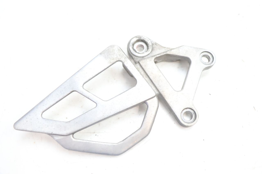 photo de SOPORTE ESTRIBERA DELANTERA IZQUIERDA KAWASAKI ZX-6R ZX6R 600 (1995 - 1997) - Otra perspectiva