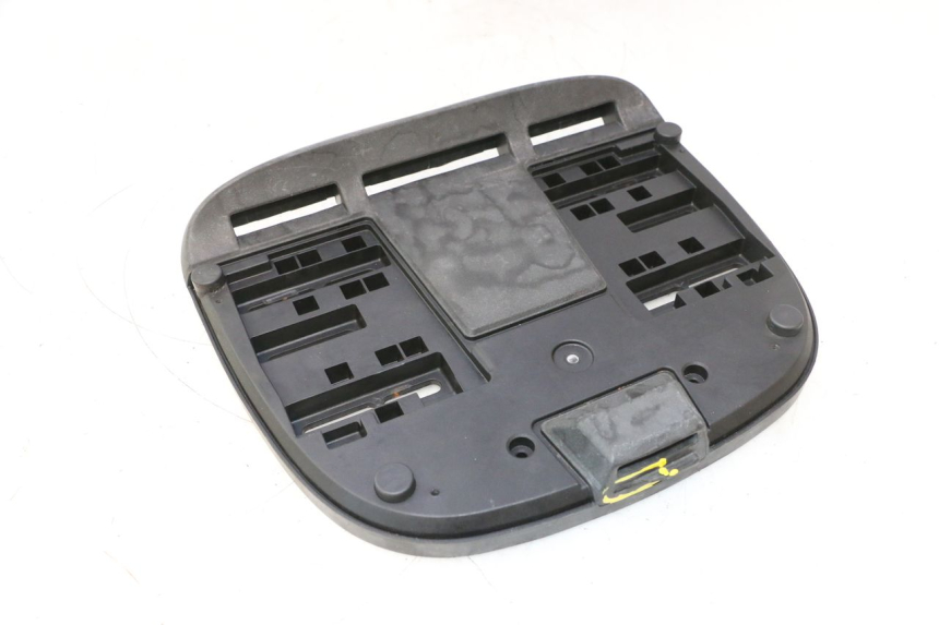 photo de SOPORTE PIAGGIO MP3 500 (2016 - 2018) - Otra vista del artículo