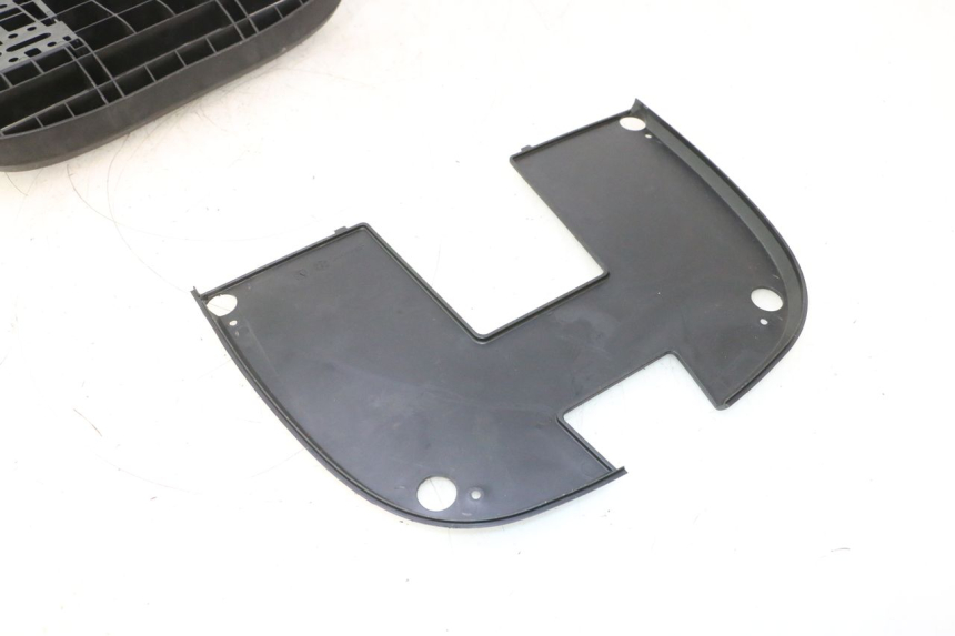 photo de SOPORTE PIAGGIO MP3 500 (2016 - 2018) - Estado de la superficie y material