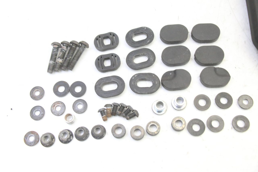 photo de SOPORTE HONDA ST PAN EUROPEAN 1300 (2002 - 2013) - Recambio usado revisado