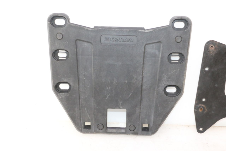 photo de SOPORTE HONDA XLV VARADERO 125 (2007 - 2012) - Estado de la superficie y material