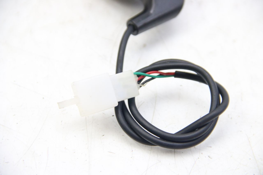 photo de PUñO DEL ACELERADOR ECCITY ARTELEC 670 1 (2013 - 2017) - Otra perspectiva