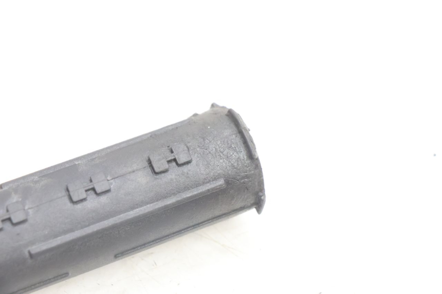photo de ACELERADOR APRILIA ATLANTIC S 125 (2010 - 2013) - Primer plano técnico