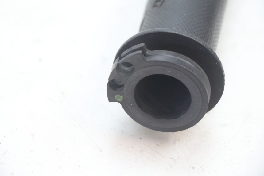 photo de ACELERADOR YAMAHA BW'S BWS 125 (2010 - 2013) - Detalle de la pieza
