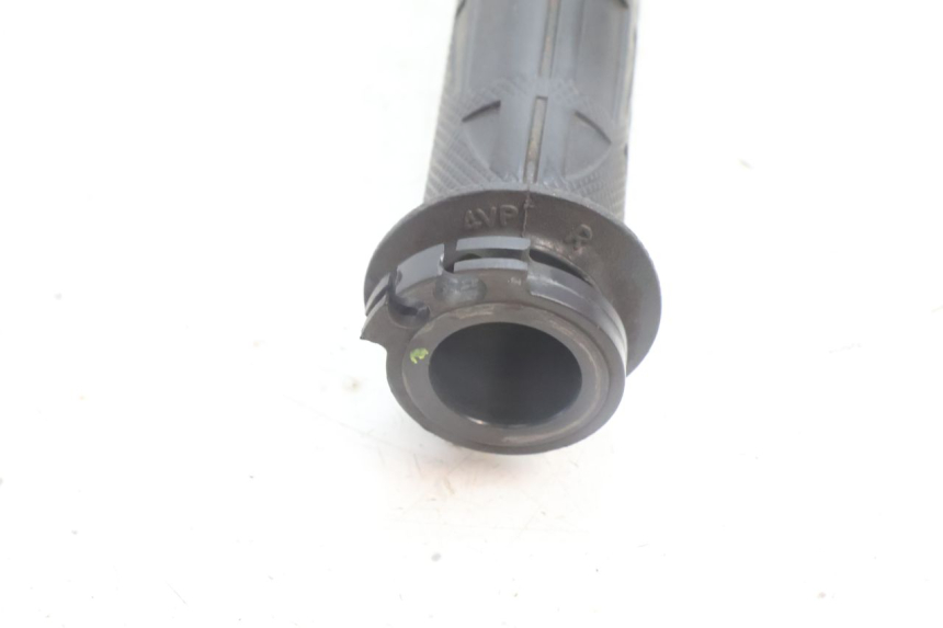 photo de ACELERADOR YAMAHA BW'S BWS 125 (2010 - 2013) - Zoom estado de uso