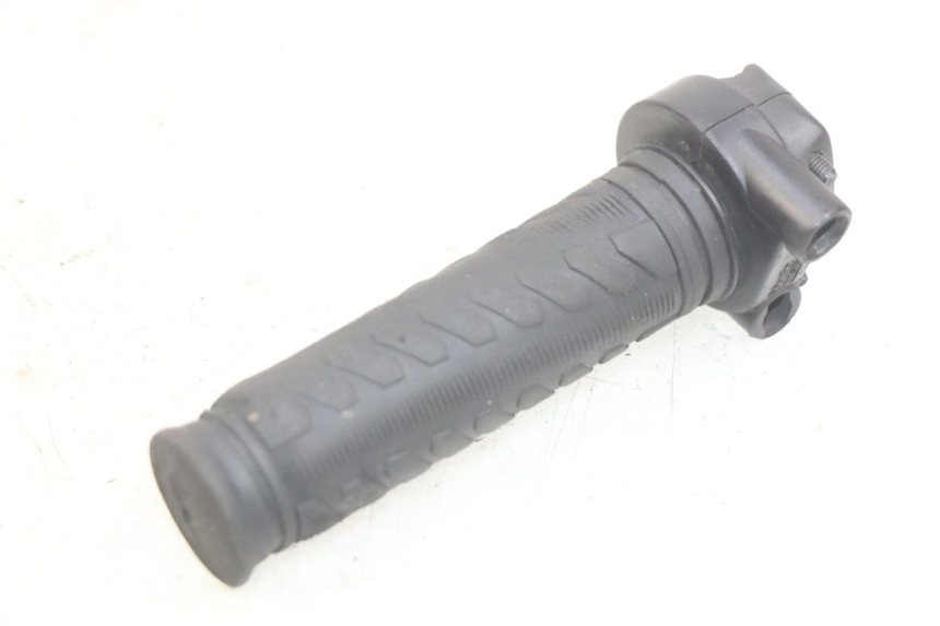 photo de PUñO DEL ACELERADOR YAMAHA BW'S EASY 50 (2013 - 2016) - Zoom estado de uso